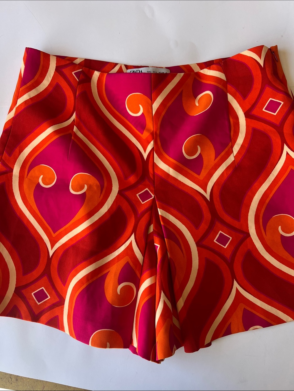 Zara Retro Swirl Shorts — Pink, Orange & Cream